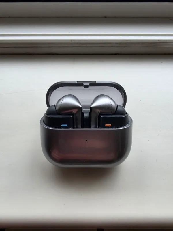 Наушники Samsung Galaxy Buds 3 Pro