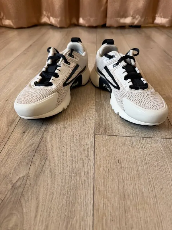 Кроссовки fila