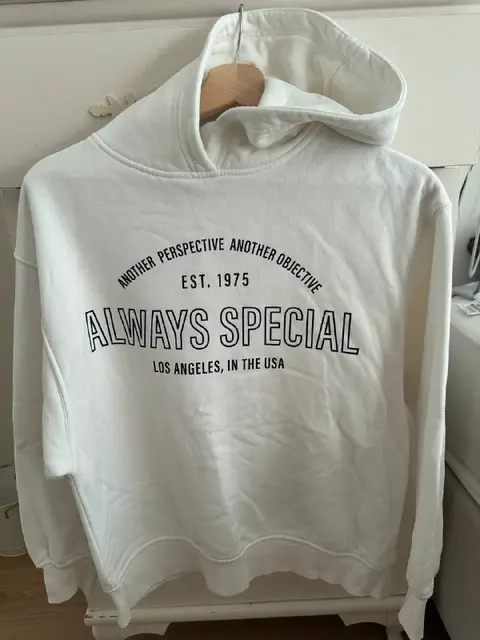 Свитшот ZARA — Анталия — 200 ₺