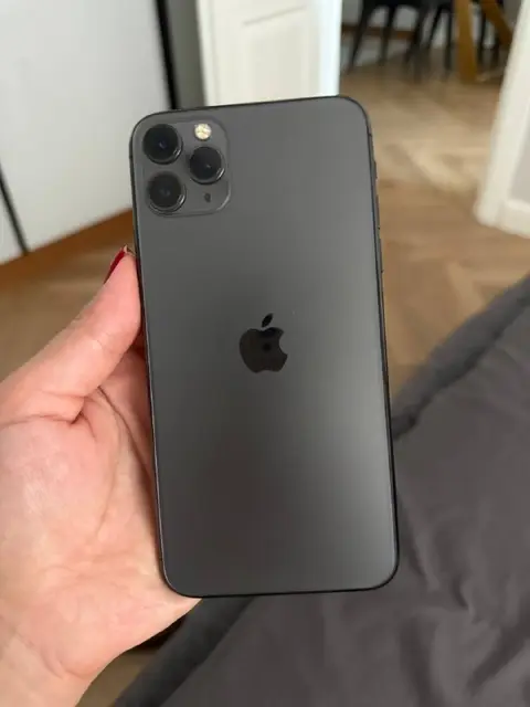 IPhone 11 Pro Max — Тбилиси — 400 ₾