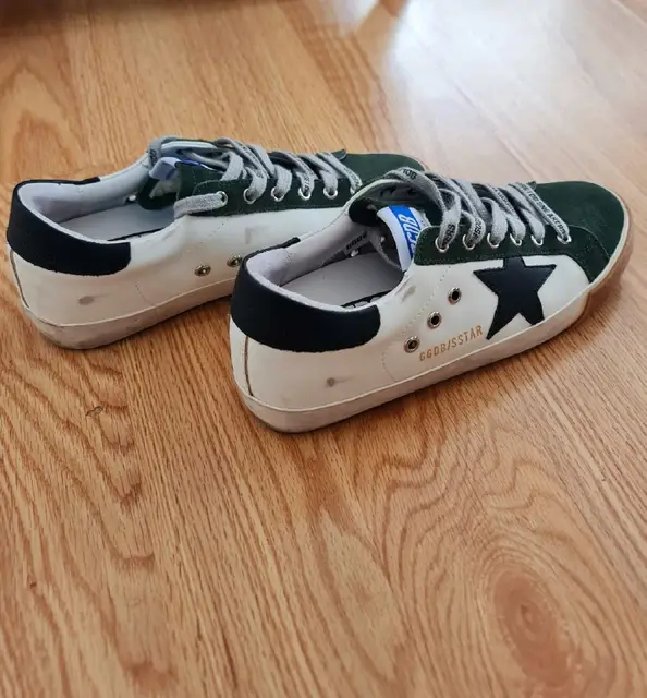 GOLDEN GOOSE DELUXE BRAND — Стамбул — 800 ₺