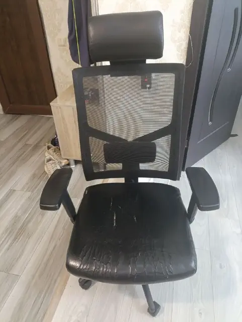 Компьютерное кресло — Batumi — 30 ₾