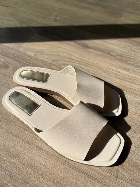Шлёпки экокожа — Тбилиси — 5 ₾