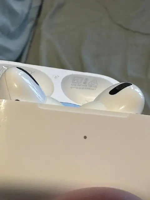 AirPods Pro 1 — Батуми — 100 ₾
