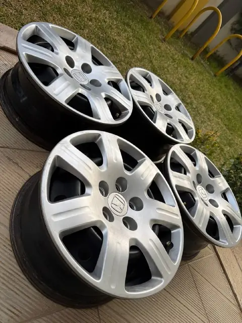 Диски 6.5Jx16 ET45 5×114.3 DIA 64.1 — Antalya — 4,000 ₺
