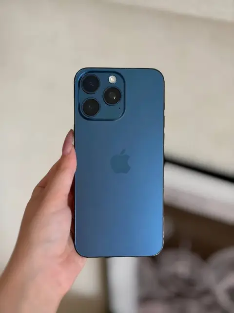 IPhone 16 Pro Max 87% — Батуми — 2 150 ₾