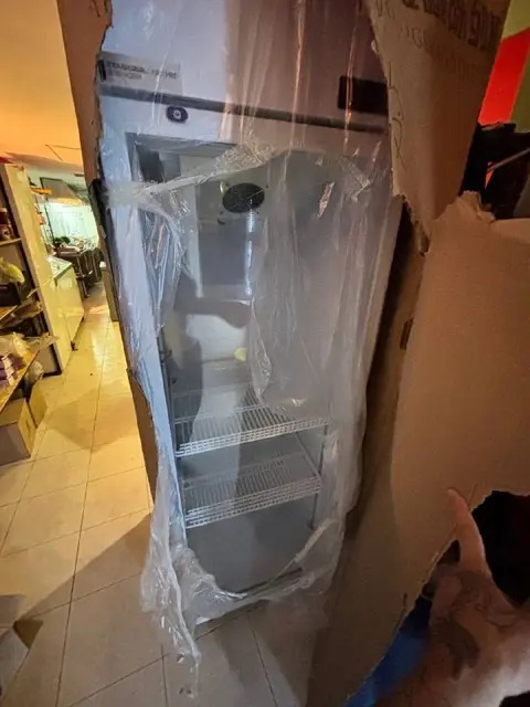 Холодильник для напитков — Батуми — 1 300 ₾
