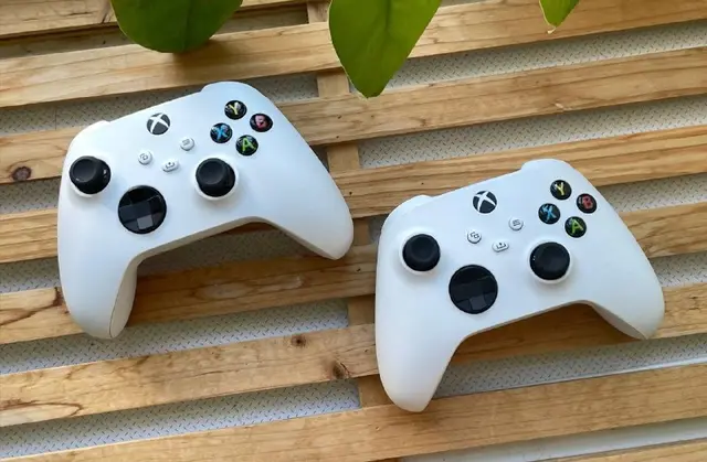 Джойстики/геймпады/контроллеры xbox — Тбилиси — 250 ₾