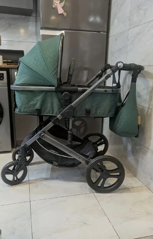 Коляска chipolino amore