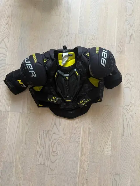 Нагрудник Bauer S23 SUPREME M3 — Алматы — 55 000 ₸