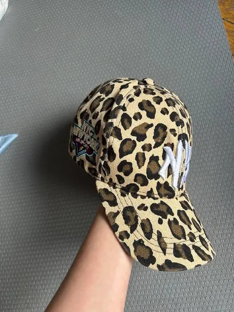 Кепи Kangol — Тбилиси — 10 ₾