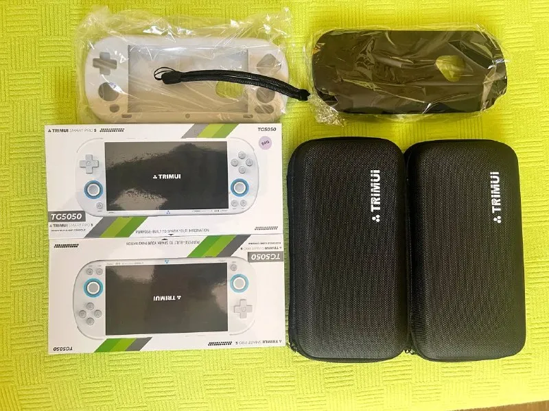 TRIMUI Smart Pro S