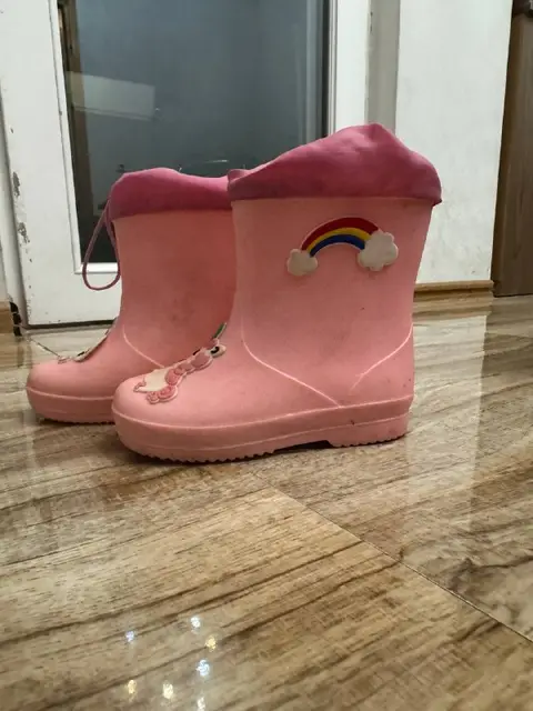 Детские резиновые сапоги — Батуми — 8 ₾