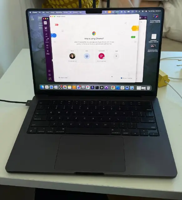 Macbook pro 14, 24гб/1тб — Belgrade — 1,900 €