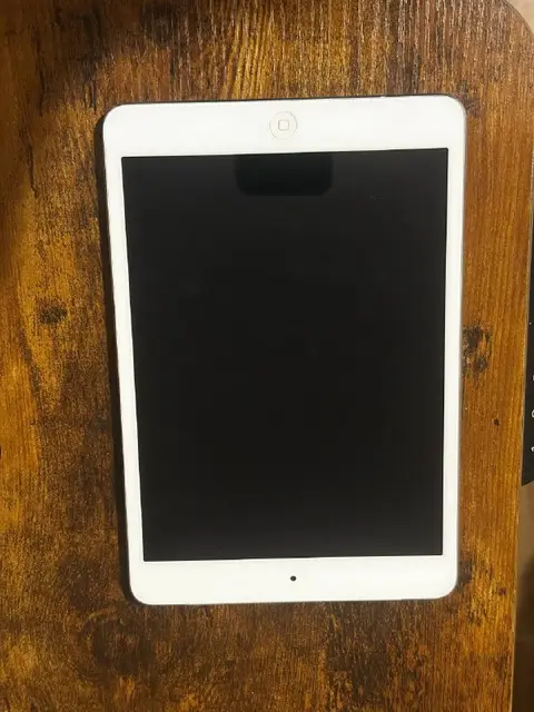 IPad mini 2, 64ГБ — Тбилиси — 50 ₾