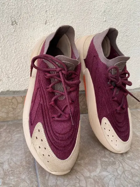 Adidas OZELIA KNT — Тбилиси — 200 ₾