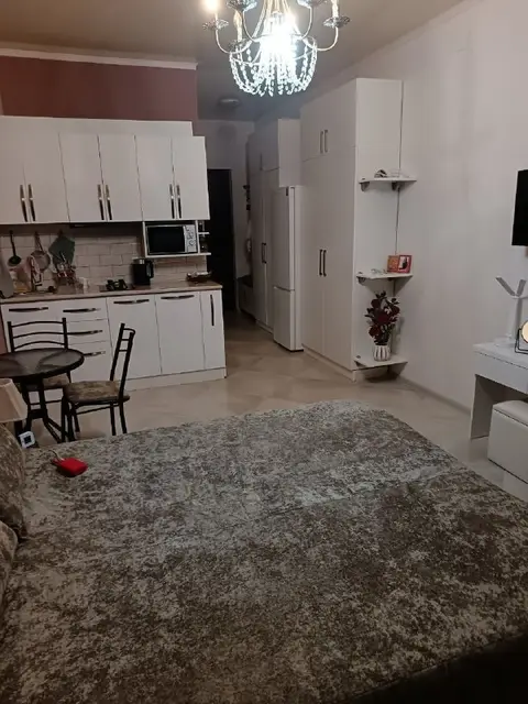 Студию на длительный срок — Батуми — 350 $