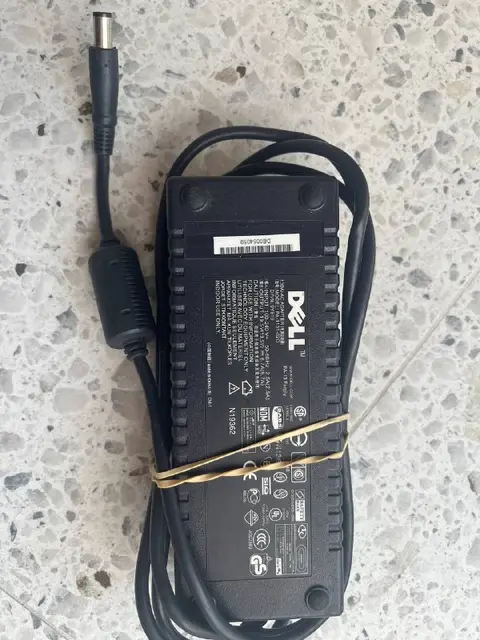 Блок питания Dell PA-13 — Батуми — 40 ₾