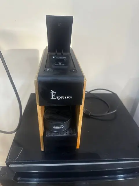 ЭЛЕГАНТНАЯ ESPRESSO-КОФЕМАШИНА — Ереван — 60 000 ֏