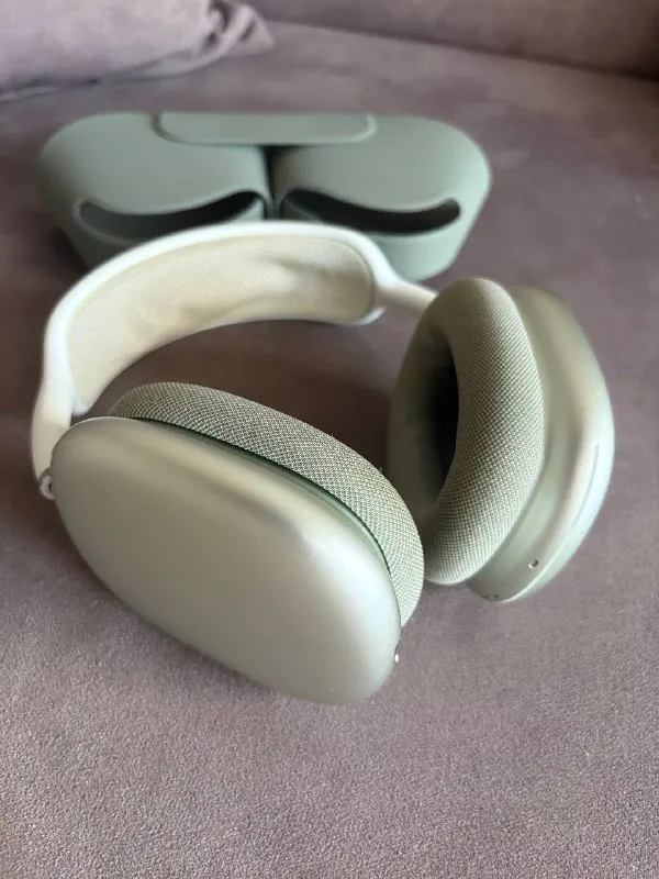AirPods Max