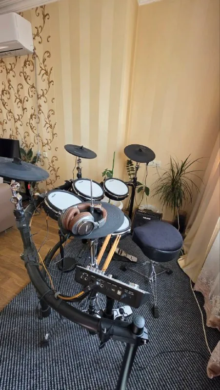 Флагманский комплект электронных барабанов NUX DM-8