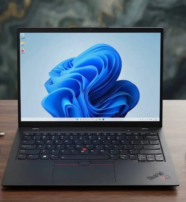 Lenovo ThinkPad X1 Carbon Gen 10