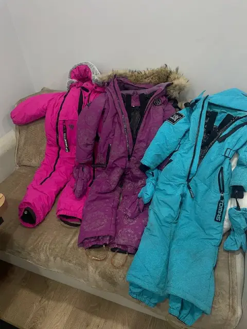 3 комбеза — Батуми — 220 ₾