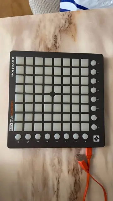 Novation Launchpad Mini — Тбилиси — 150 ₾