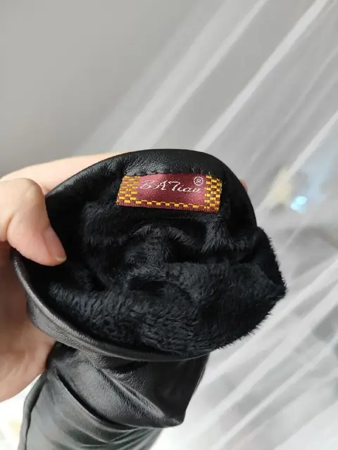 Кожаные перчатки до локтя — Батуми — 70 ₾