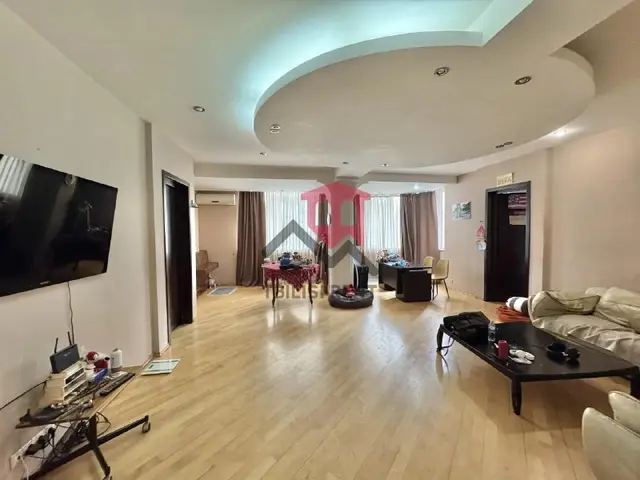 Квартира в районе Ваке — Тбилиси — 2 000 $