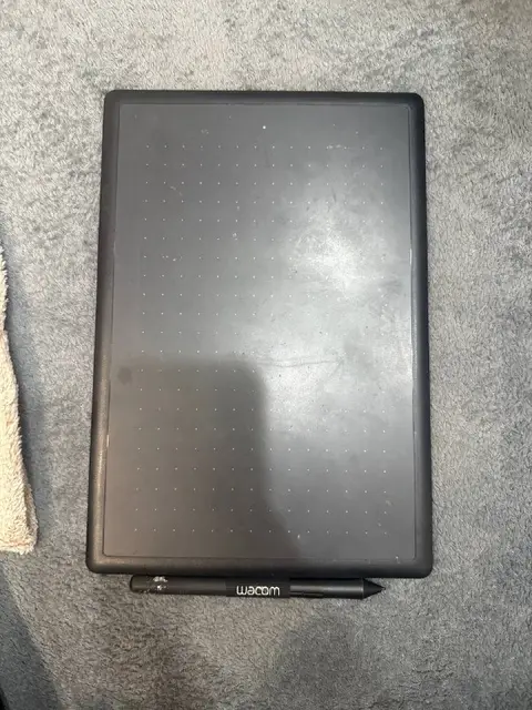 Графический планшет One by Wacom (Medium) — Тбилиси — 100 ₾