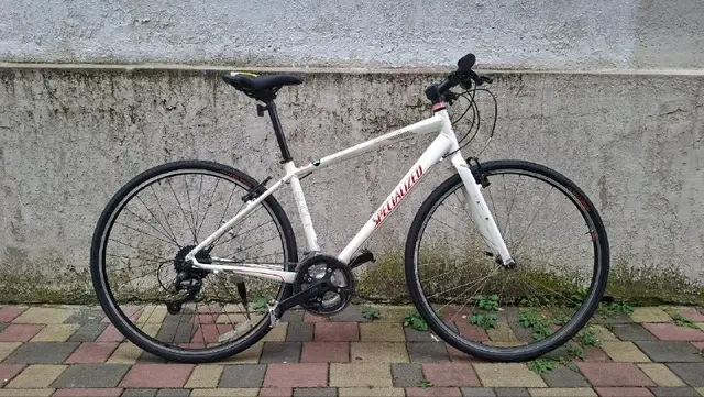 Specialized Sirrus Sport — Batumi — 850 ₾