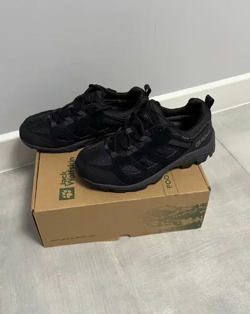 Оригинальные трекинговые ботинки Jack Wolfskin — Батуми — 110 $