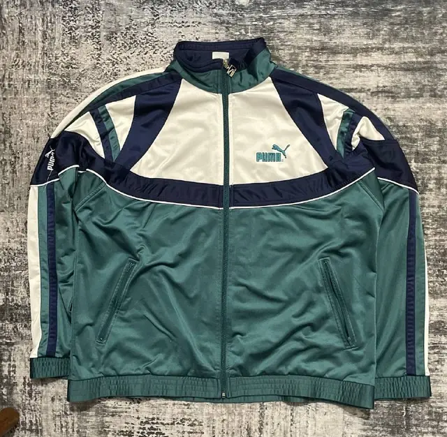 Puma vintage sportwear — Батуми — 55 ₾