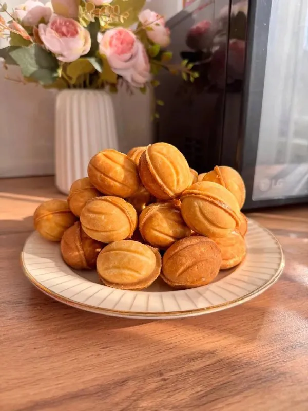 Классические орешки со сгущёнкой