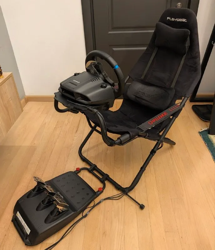 Руль Logitech G29 и кресло Playseat