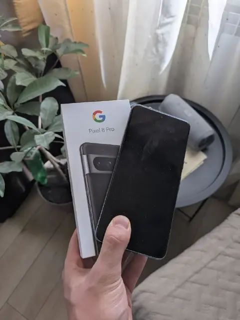 Pixel 8 Pro — Ереван — 80 000 ֏