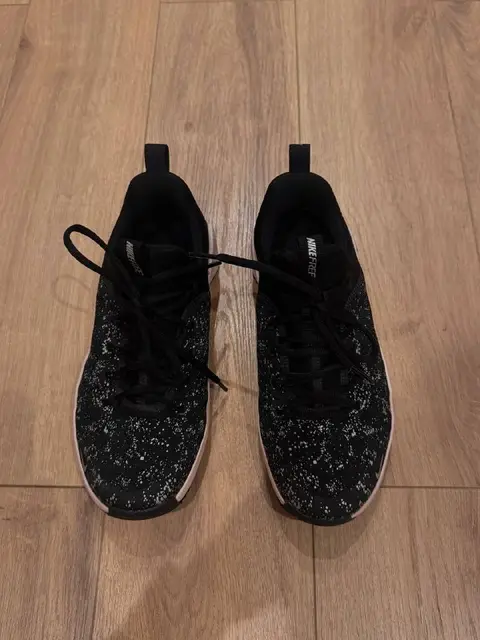 Nike Free Metcon 6 SE — Батуми — 300 ₾