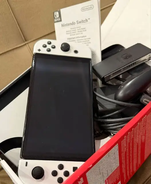 Nintendo Switch OLED — Тбилиси — 650 ₾