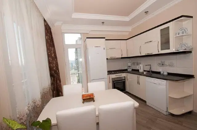 Квартира 1+1 по улице Горгиладзе, 92 — Батуми — 650 $