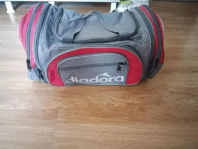 Спортивно-дорожная сумка Diadora — Батуми — 45 ₾
