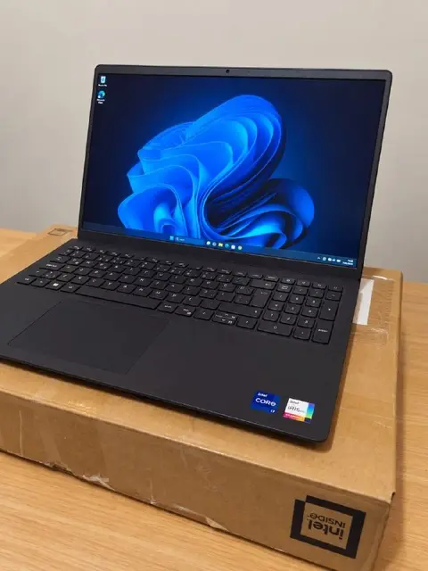 Dell Vostro 3520 — Анталия — 15 000 ₺