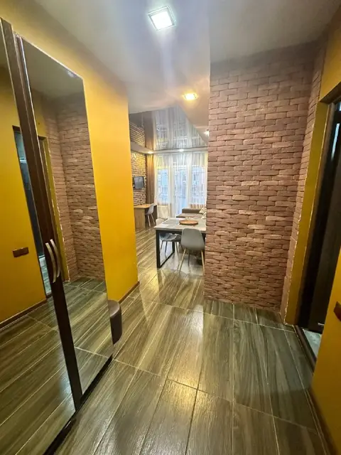 3-х комнатная квартира — Батуми — 500 $