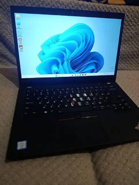 Ноутбук Lenovo ThinkPad T490 — Батуми — 800 ₾