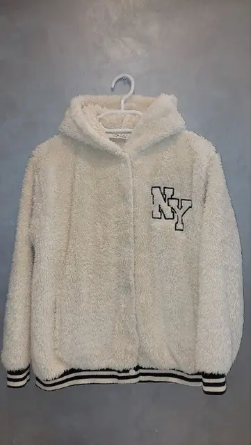 Куртка меховушка LCW — Батуми — 20 ₾
