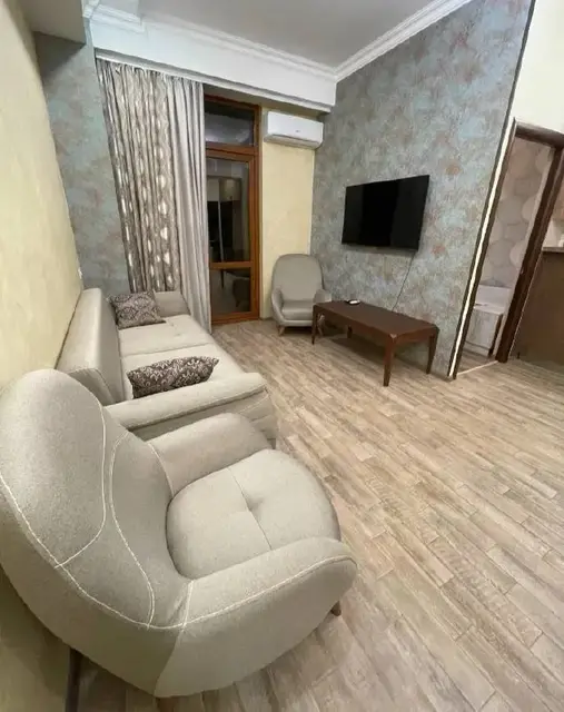 2-комн. квартира на ул. Никогайоса Адонца, 50 кв. м. — Yerevan — 400,000 ֏