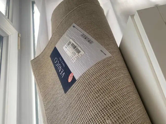 Hali kalin yeni 240/340 — Анталия — 4 000 ₺