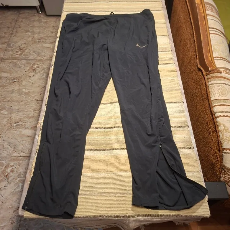 Мужские спортивные штаны Nike