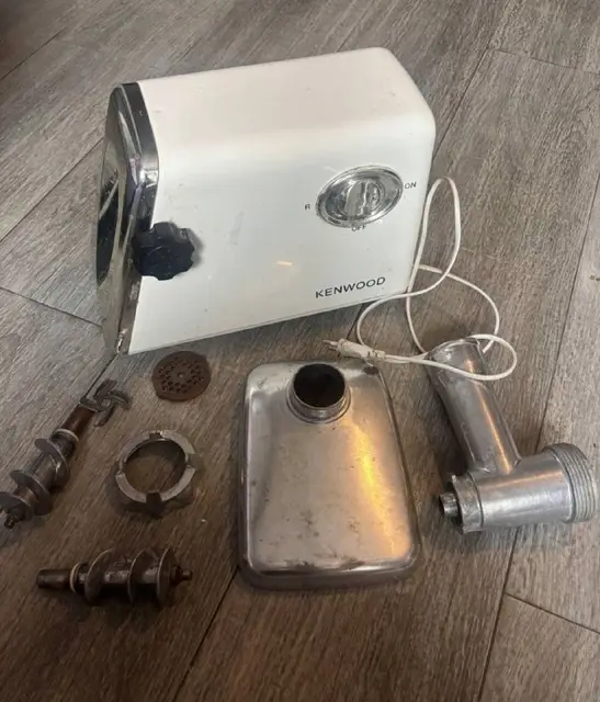 Мясорубка Kenwood — Батуми — 20 ₾