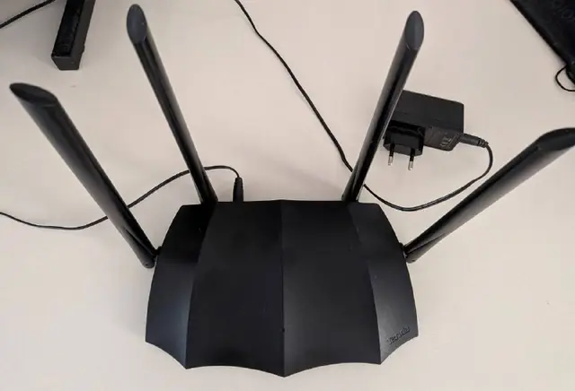 Wi-Fi маршрутизатор Tenda AC8 — Batumi — 85 ₾